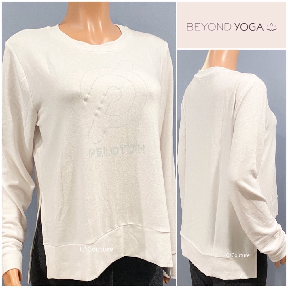 - NEW BEYOND YOGA x Peloton
Just chillin Pullover $89 M